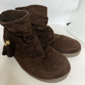 Unionbay Slouch Booties With Tassels Manmade Outer With Faux Fur Lining Size 6.5